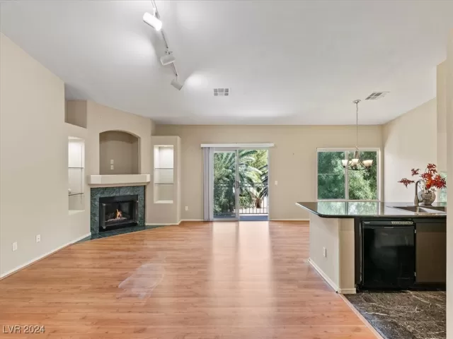 MLS: 2641249 Condo For Sale