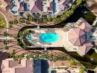 Photo #3: 2641249 Listing 