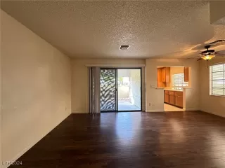 Photo #3: 2641284 Listing 