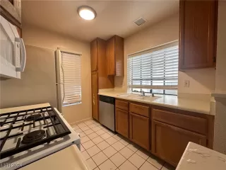 Photo #6: 2641284 Listing 