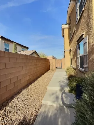 Photo #5: 2641295 Listing 