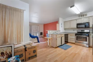 Photo #6: 2641303 Listing 