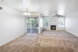 Photo #5: 2641307 Listing