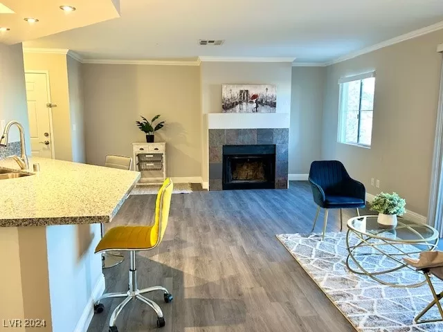 MLS: 2641362 Condo For Sale