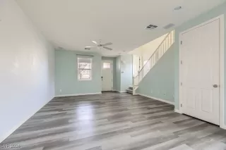 Photo #1: 2641365 Listing 