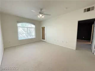 Photo #2: 2641376 Listing 