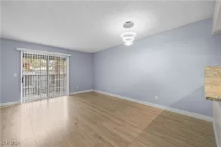 Photo #3: 2641418 Listing 