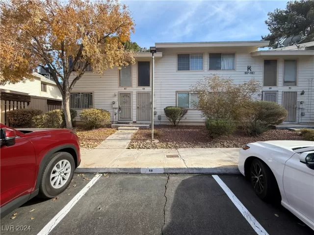 MLS: 2641444 Condo For Sale