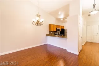 Photo #5: 2641458 Listing 