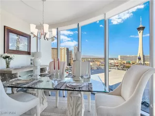 Photo #1: 2641472 Listing