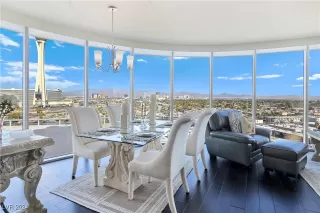 Photo #4: 2641472 Listing