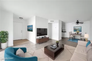 Photo #1: 2641480 Listing 