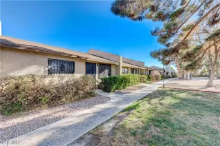 Photo #1: 2641505 Listing