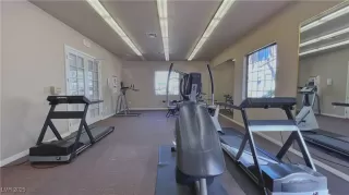 Photo #3: 2641523 Listing