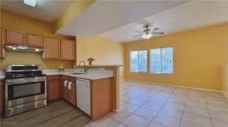 Photo #6: 2641523 Listing