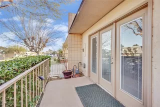 Photo #2: 2641537 Listing