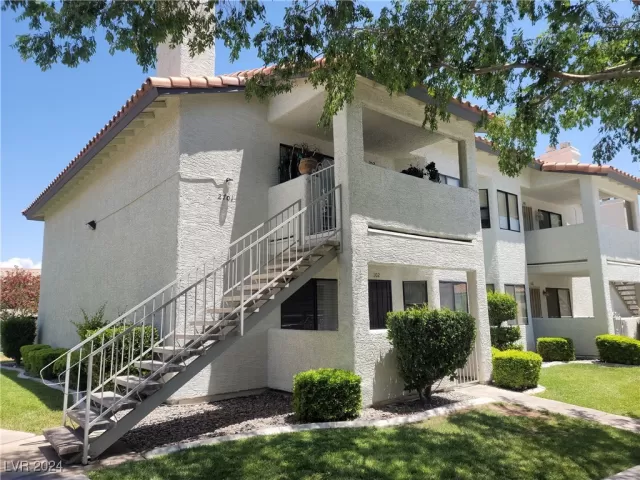 MLS: 2641550 Condo For Sale