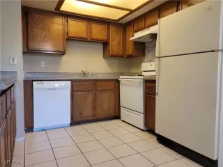 Photo #5: 2641550 Listing 