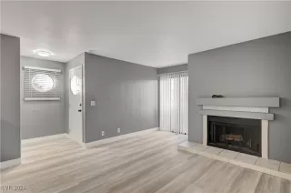 Photo #3: 2641557 Listing 