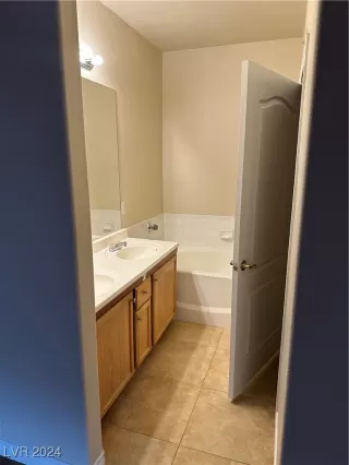 Photo #5: 2641606 Listing 