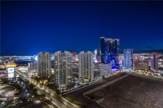 Photo #2: 2641628 Listing