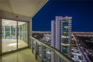 Photo #3: 2641628 Listing