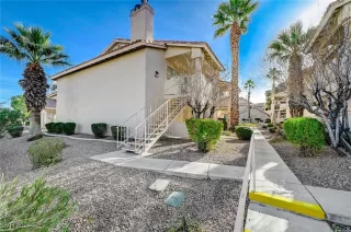 Photo #1: 2641631 Listing