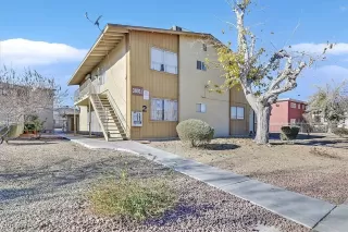 Photo #1: 2641643 Listing