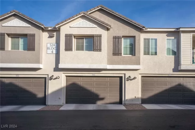 MLS: 2641666 Condo For Sale