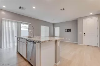 Photo #6: 2641666 Listing 