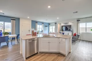 Photo #6: 2641674 Listing 