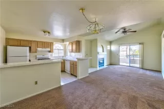 Photo #2: 2641684 Listing 