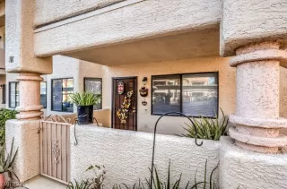 Photo #2: 2641702 Listing