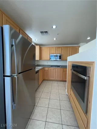 Photo #6: 2641736 Listing 