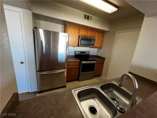 Photo #6: 2641804 Listing 