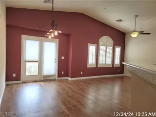 Photo #1: 2641815 Listing 