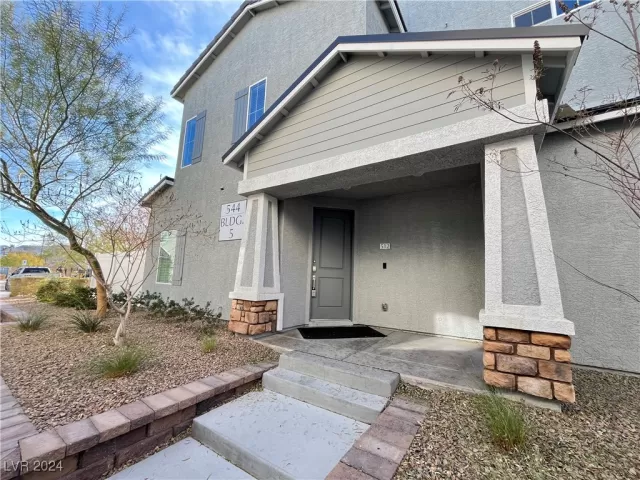 MLS: 2641820 Condo For Sale