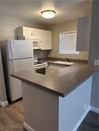 Photo #1: 2641825 Listing 