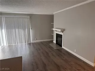 Photo #2: 2641825 Listing 