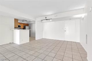 Photo #4: 2641834 Listing 