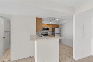 Photo #6: 2641834 Listing 