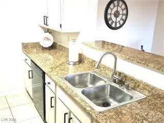 Photo #6: 2641856 Listing 