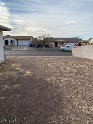 Photo #2: 2641912 Listing