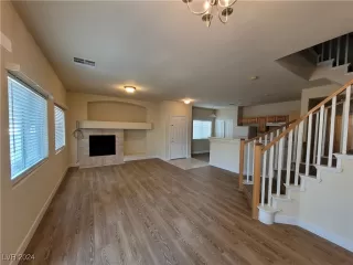 Photo #3: 2641927 Listing 