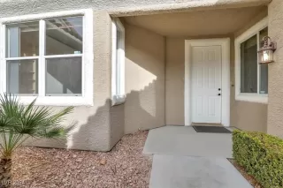 Photo #1: 2641933 Listing 