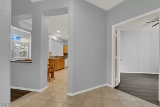 Photo #6: 2641933 Listing 