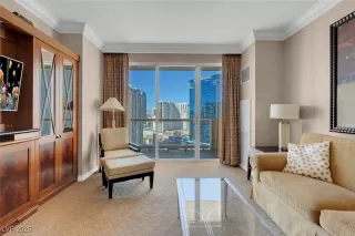 Photo #4: 2641972 Listing