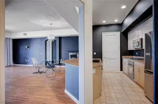Photo #6: 2641980 Listing 