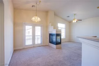 Photo #2: 2641991 Listing 