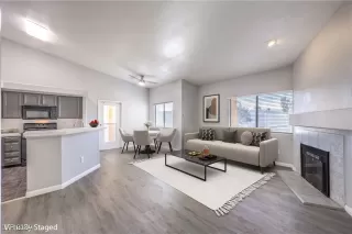 Photo #2: 2641994 Listing